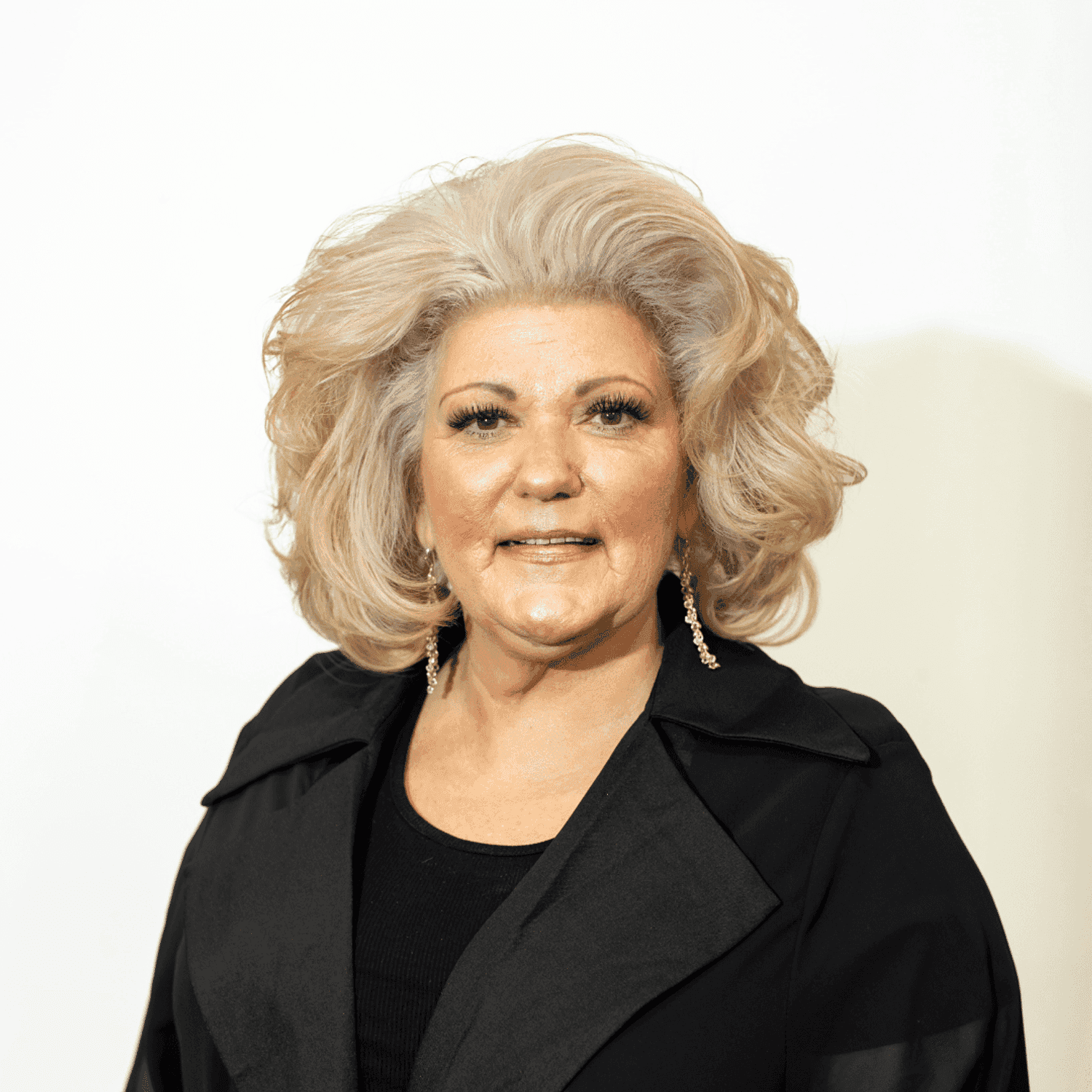 Portrait of Victoria Benham, a professional stylist at Brown & DeLine Salon, showcasing their expertise and style.